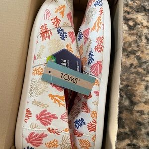 BNIB Toms Alpargata White Coral Reef Print Women’s 12